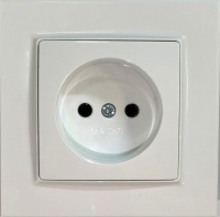 Розетка Камелия 2П 10А 250В белая